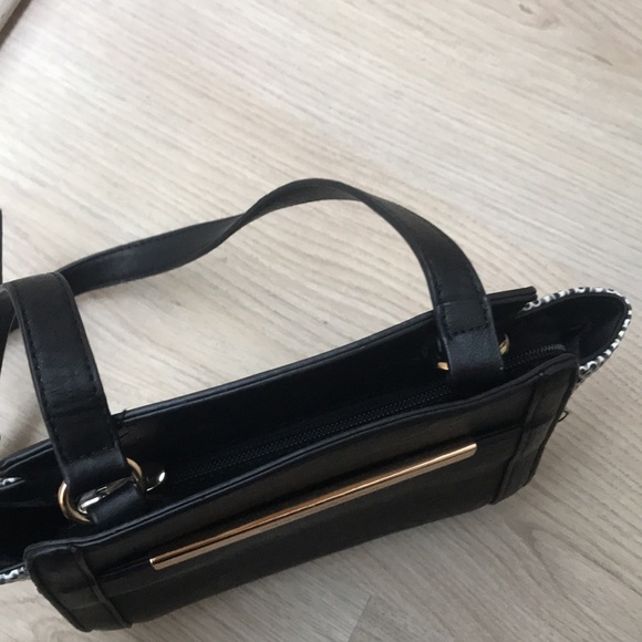 Colette by Colette Hayman Black Shoulder Bag Faux Leather Snake Skin Side - Picture 3 of 5